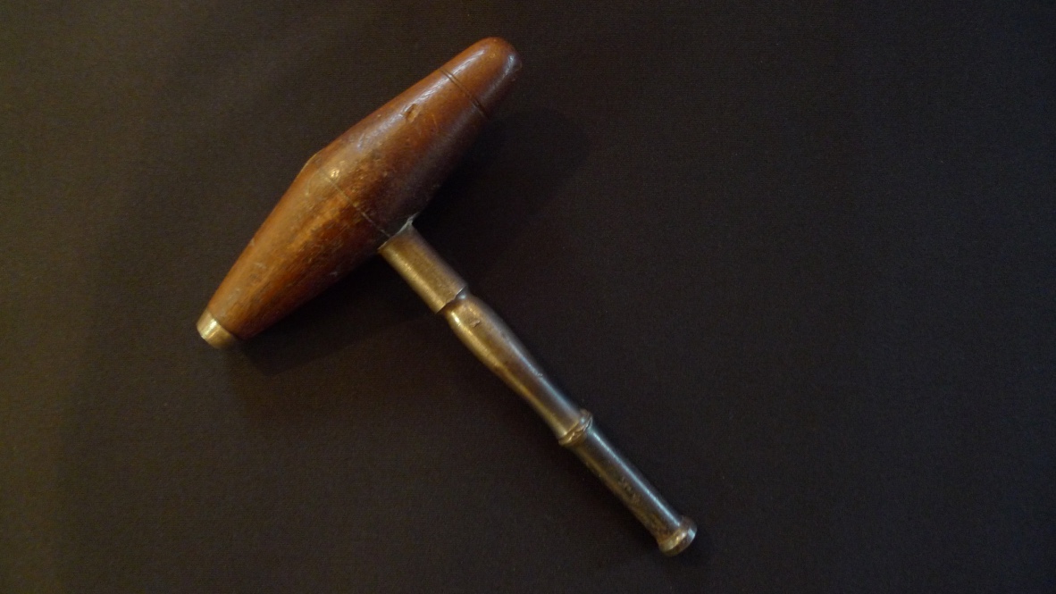 SoundAntiques Unusual and Rare Musical Instruments.